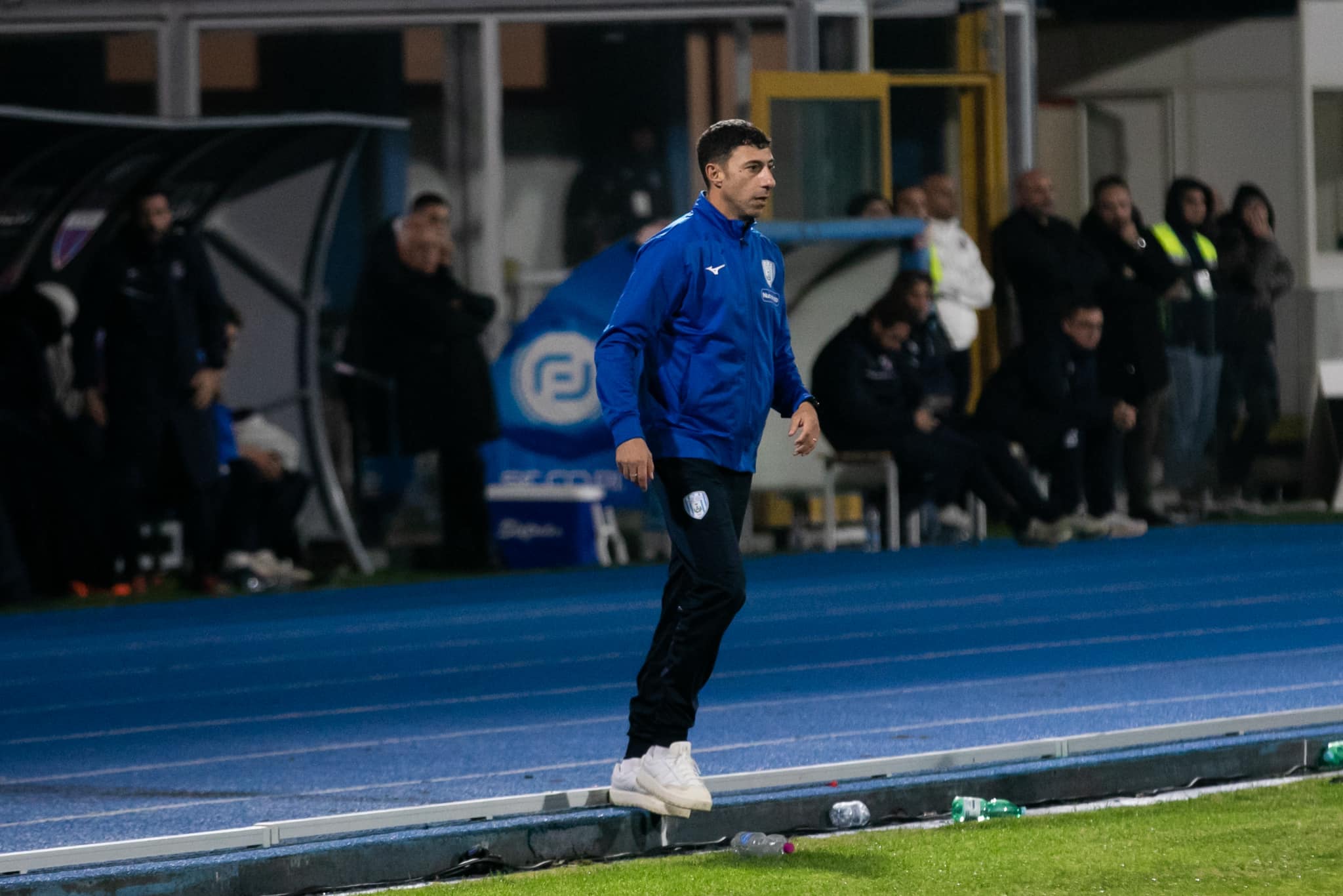 Roberto Occhiuzzi, allenatore Virtus Francavilla (foto Sabrina Malerba, pagina FB Virtus Francavilla)