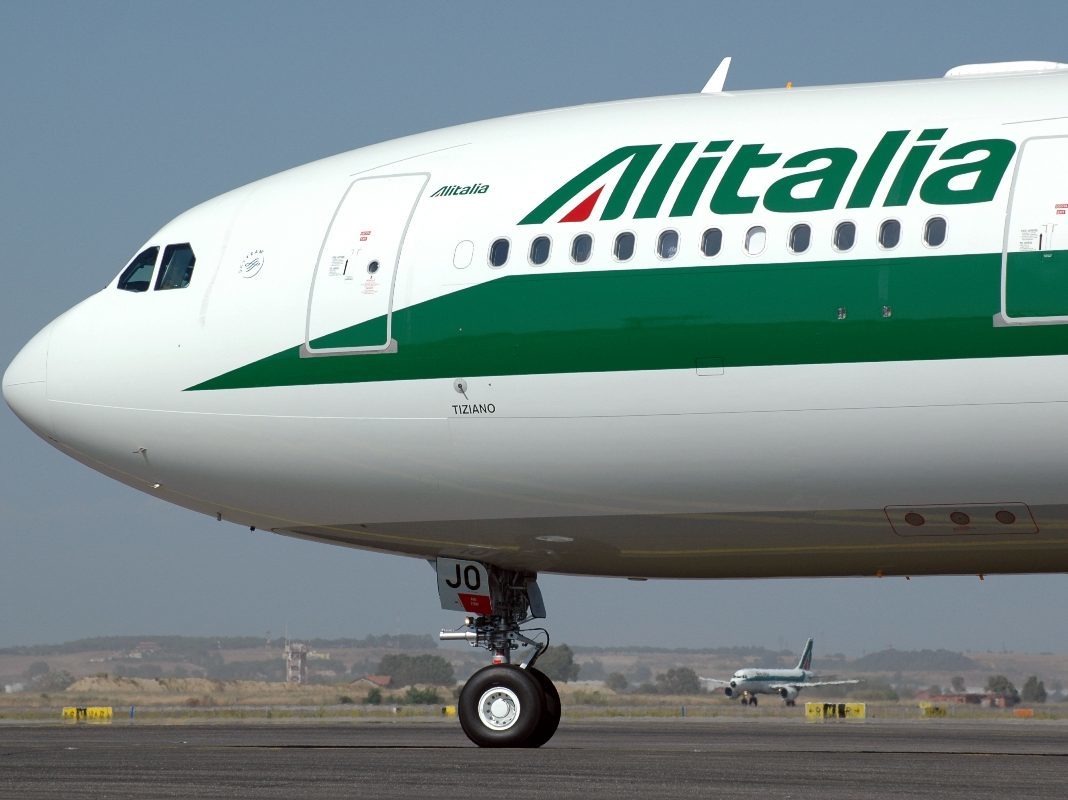 alitalia A330