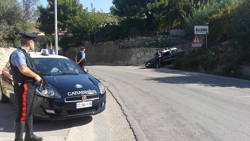 carabinieri alcamo_strada