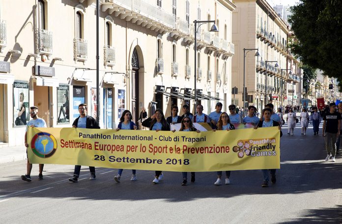 Settimana Europea dello Sport e della Prevenzione sfilata Striscione corteo