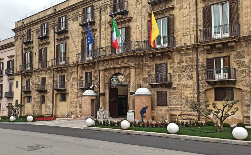 C’è l’ufficialità: al voto il 15 dicembre ma saranno elezioni di secondo livello. Voteranno, cioè, solo sindaci e consiglieri comunali.