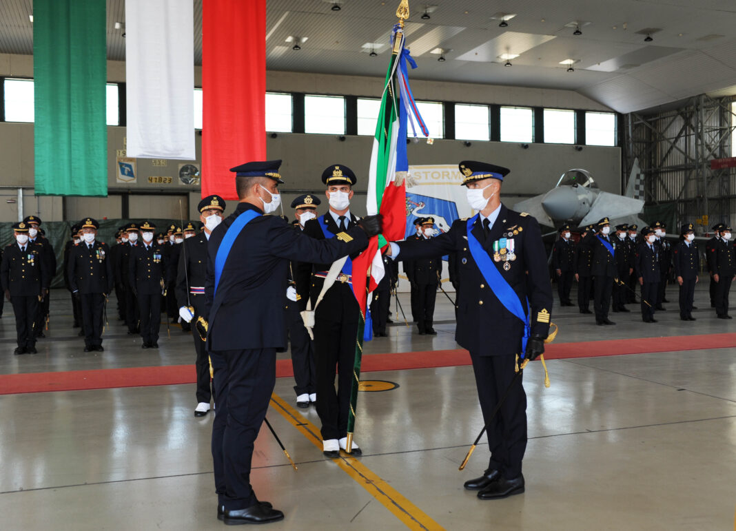 Passagio Bandiera di Guerra 37 stormo