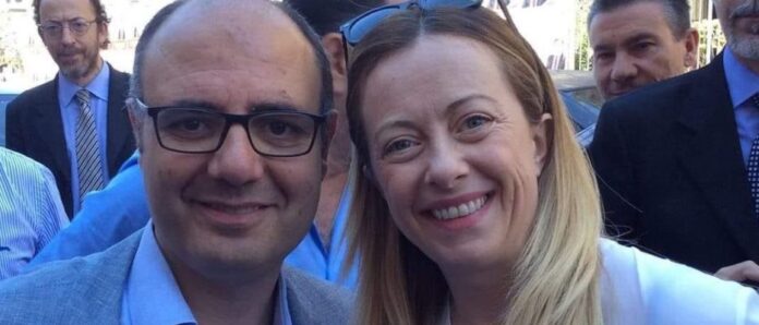 Raoul-Russo-e-Giorgia-Meloni-933x400