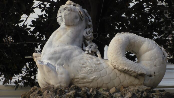 cavallo-marino-piazza-lucatelli_