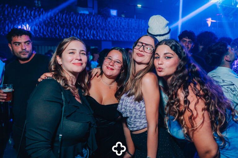 31 college baddie 260926