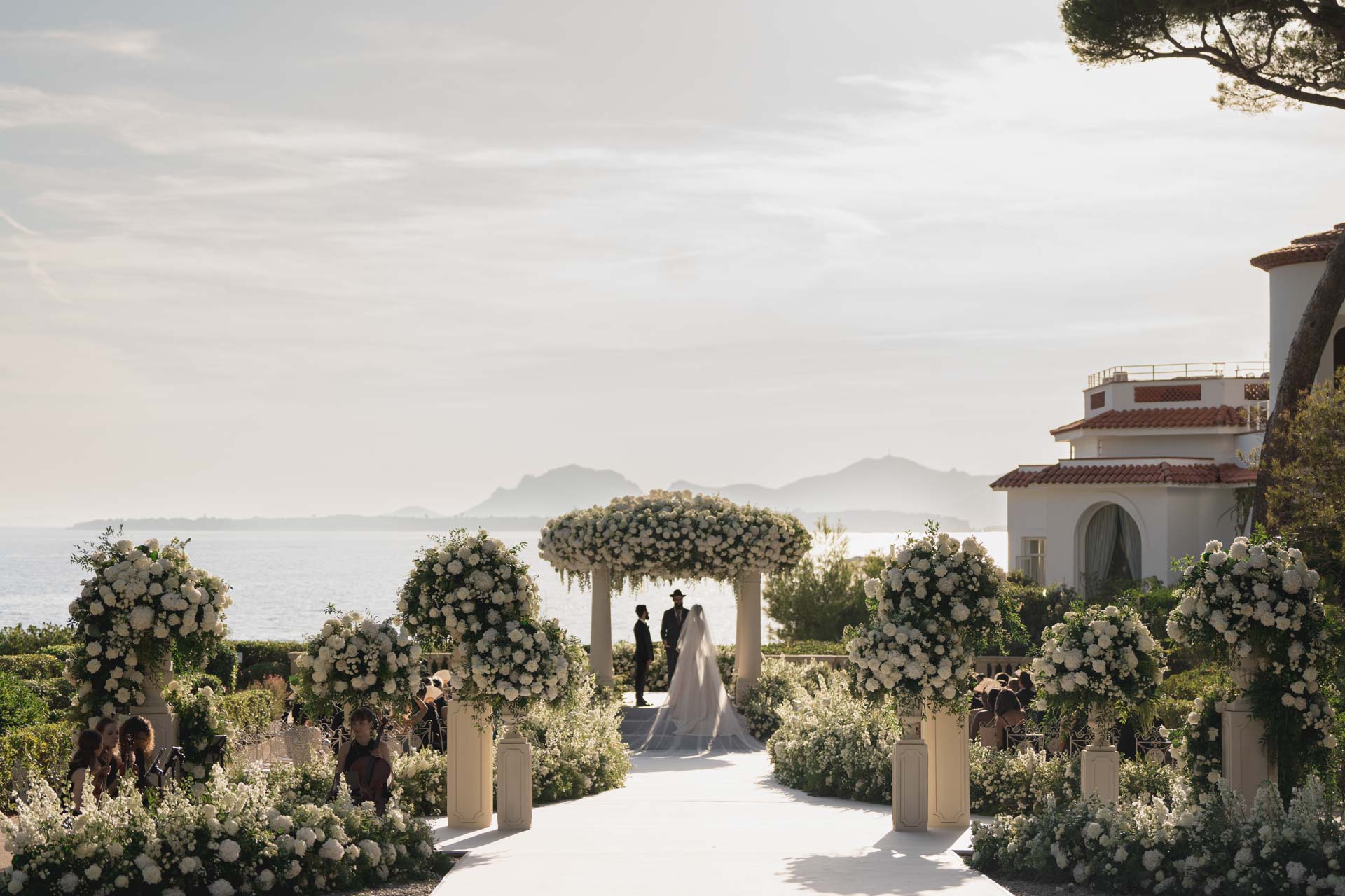 Rachel and Erez: A “Return to the Age of Elegance” on the French Riviera :: 46