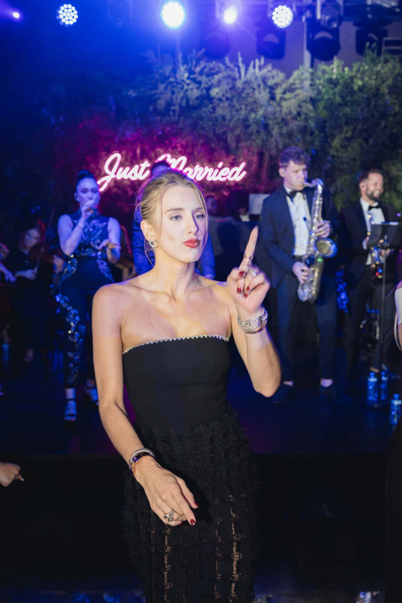 Rachel and Erez: A “Return to the Age of Elegance” on the French Riviera :: 91