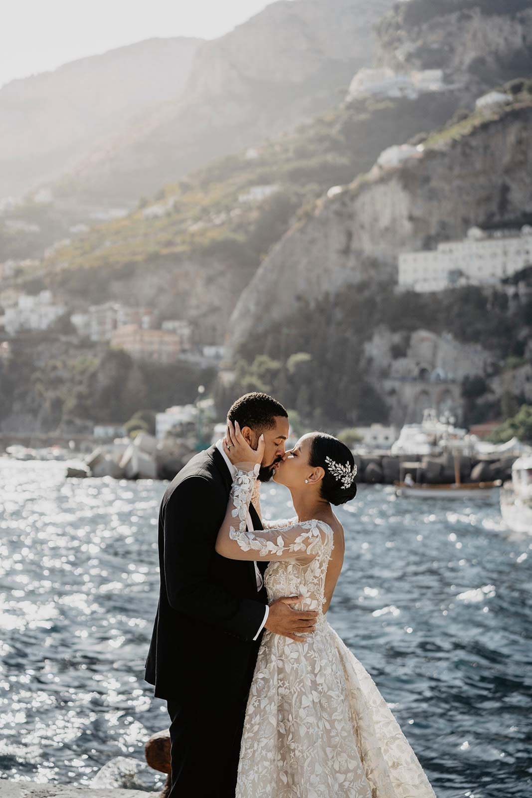 A stylish wedding in a historic cloister on the Amalfi Coast :: 10