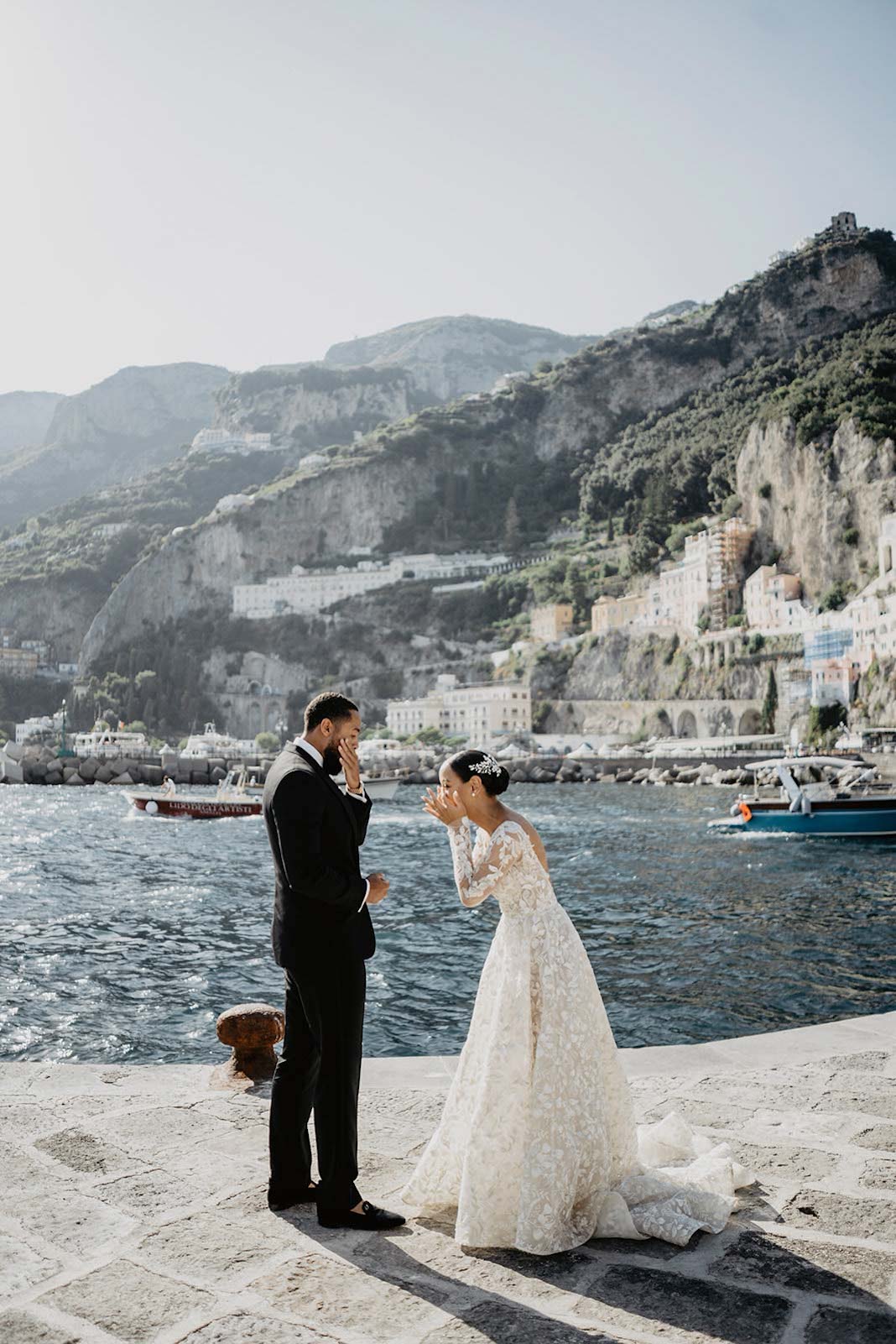 A stylish wedding in a historic cloister on the Amalfi Coast :: 11