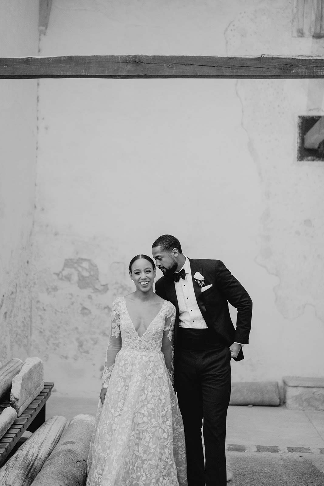 A stylish wedding in a historic cloister on the Amalfi Coast :: 37