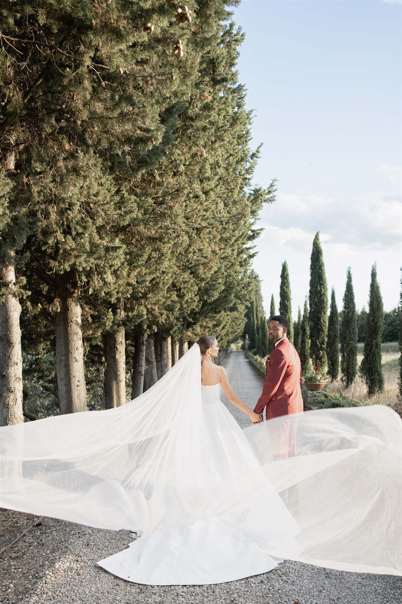 Jay Ellis and Nina Senicar. Love blooms in the Tuscan hills :: 40