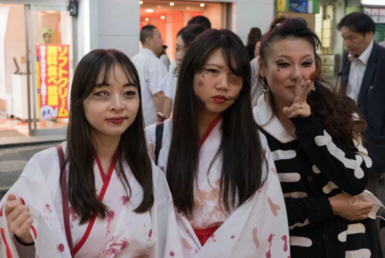Shibuya è chiusa per Halloween: nuove restrizioni per prevenire disordini