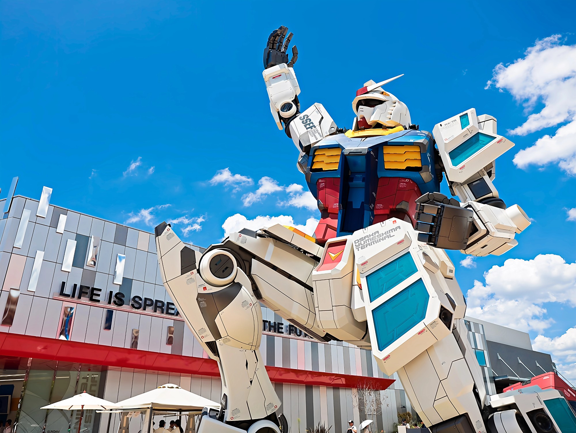 Mobile Suit Gundam ispira una tecnologia al plasma per coltivare nello spazio
