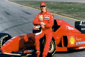 Michael-Schumacher-Ferrari-1996esordio con ferrari