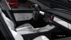Tesla Model 3 (8)