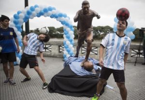 Argentina, una statua per Messi a Buenos Aires