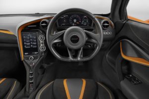McLaren 720S (5)