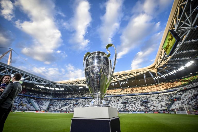 Champions League, trofeo