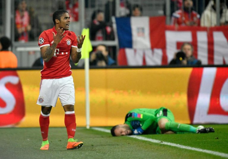 douglas costa