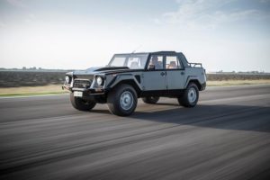 Lamborghini LM002