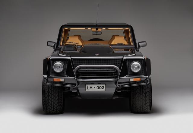 Lamborghini LM002