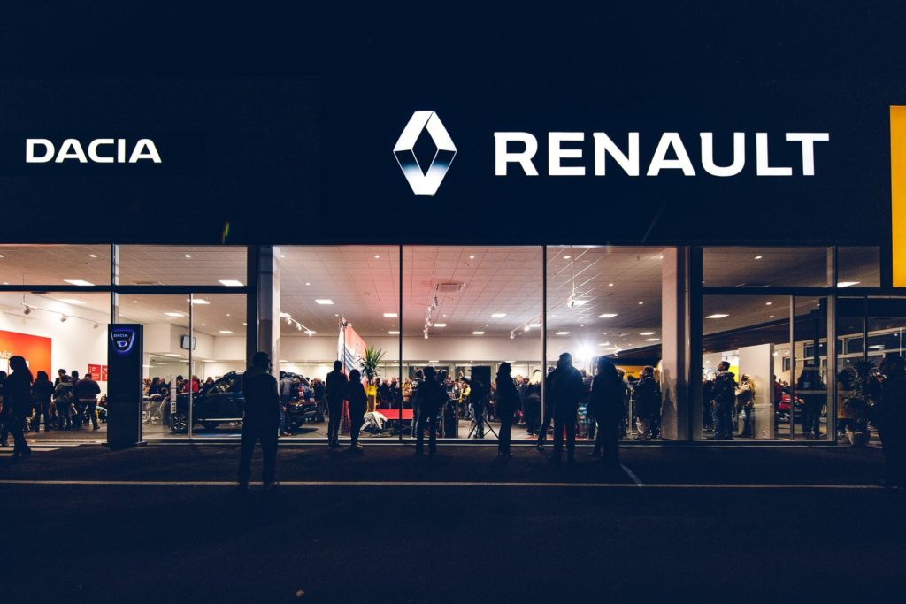 Inaugurazione del nuovo sito Renault Store di RONDINA AUTO