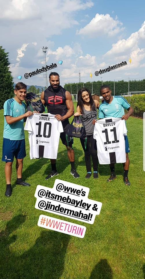 Jinder Mahal e Bayley Juventus