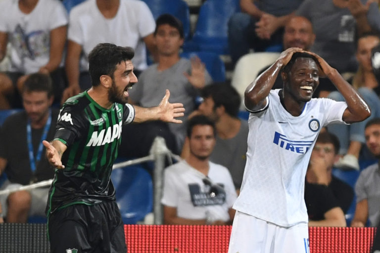 19 agosto 2018 Reggio Emilia, Italia sport calcio Sassuolo vs Inter - Campionato di calcio Serie A TIM 2018/2019 - Stadio città del Tricolore Mapei Stadium . Nella foto: Asamoah Photo Massimo Paolone /LaPresse august 19, 2018 Reggio Emilia, Italy sport soccer Sassuolo vs Inter - Italian Football Championship League A TIM 2018/2019 - stadium città del Tricolore Mapei Stadium In the pic: Asamoah