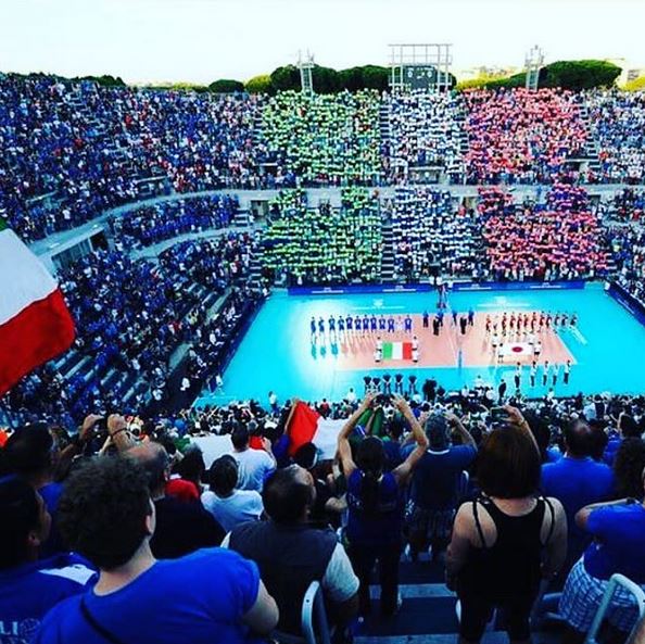 Mondiali Volley Italia-Giappone tifosi (9)