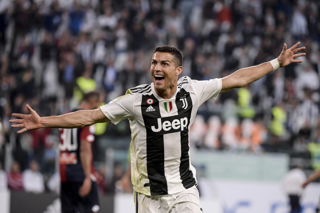 Juventus vs Genoa - Serie A 2018/2019 cristiano ronaldo
