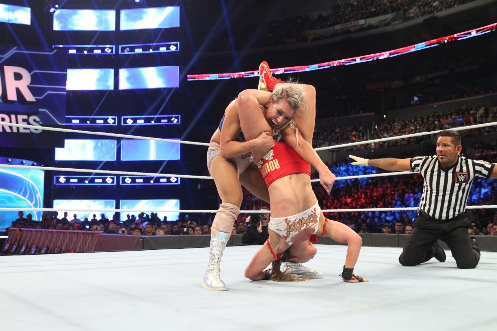 Charlotte Flair vs Ronda Rousey (12)