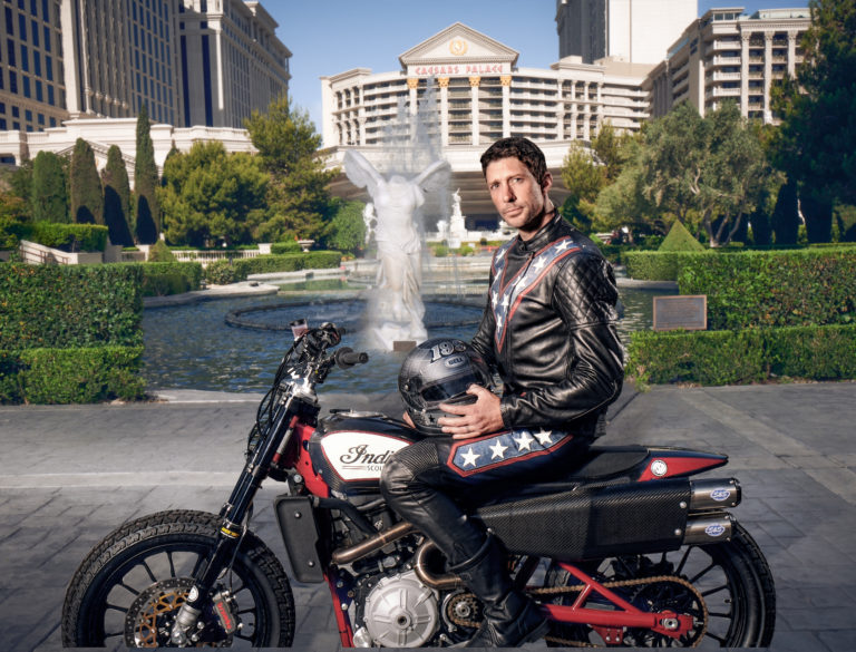 Evel Knievel_Travis Pastrana(1)