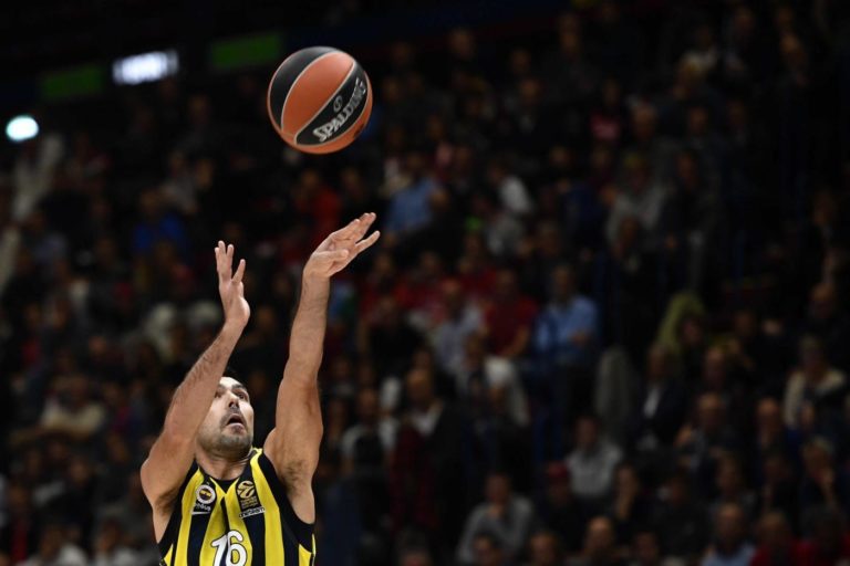 Kostas Sloukas