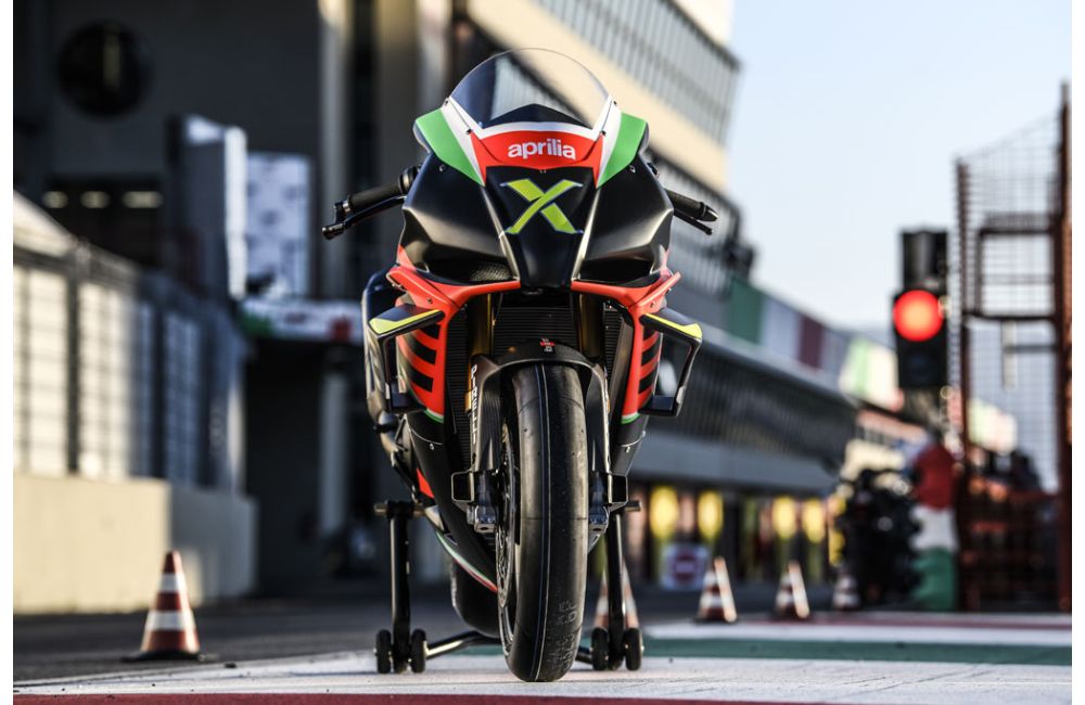 aprilia RSV4 X