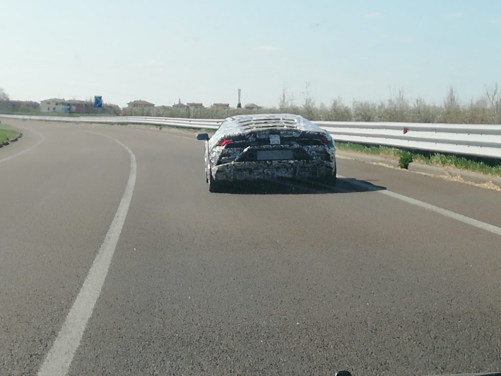 lamborghini huracan evo ibrida