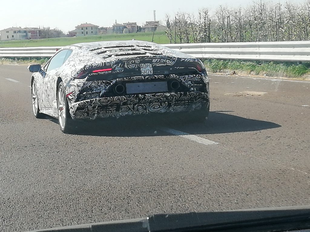 lamborghini huracan evo ibrida