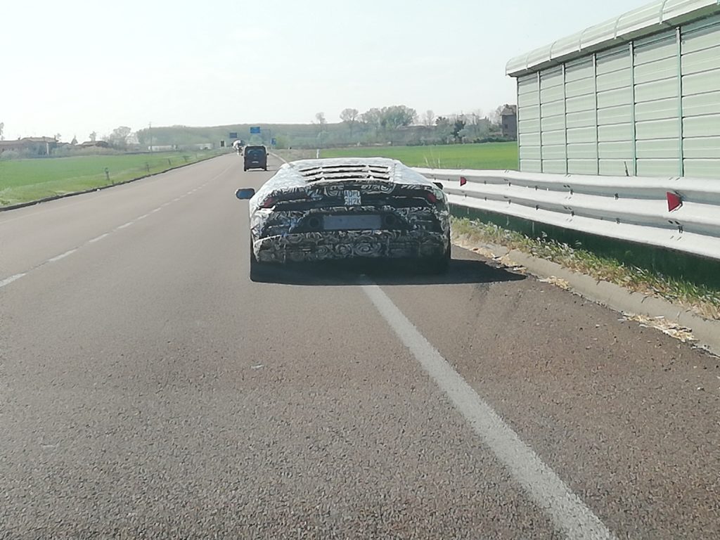 lamborghini huracan evo ibrida