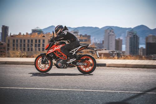 KTM DUKE