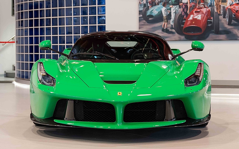 Laferrari-Green