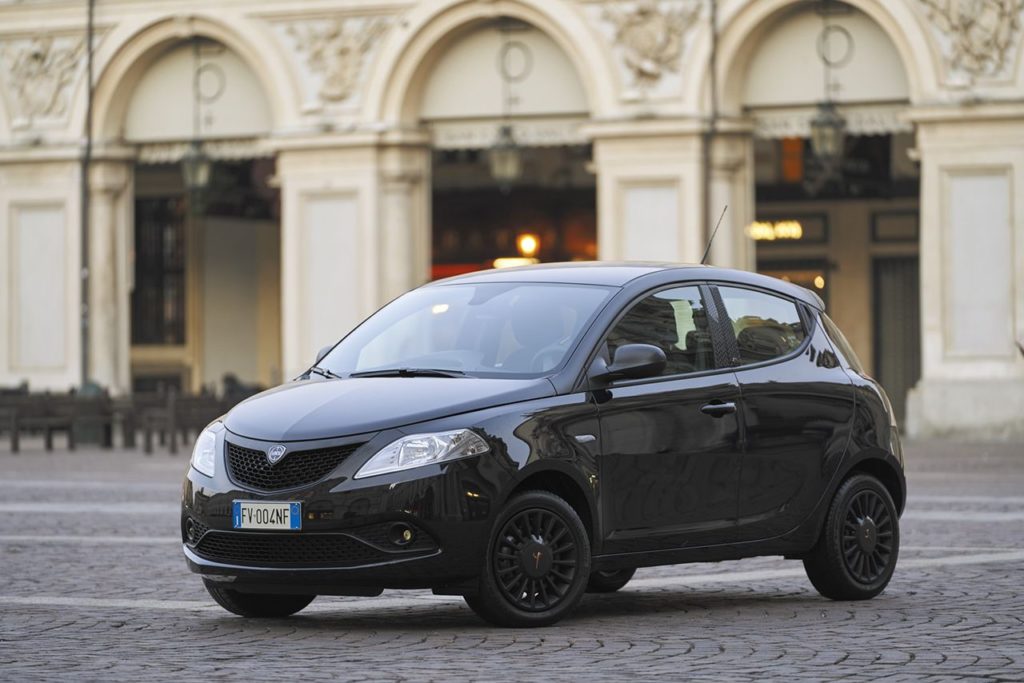 Lancia_Ypsilon_01