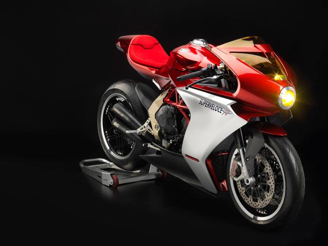 MV agusta superveloce 800