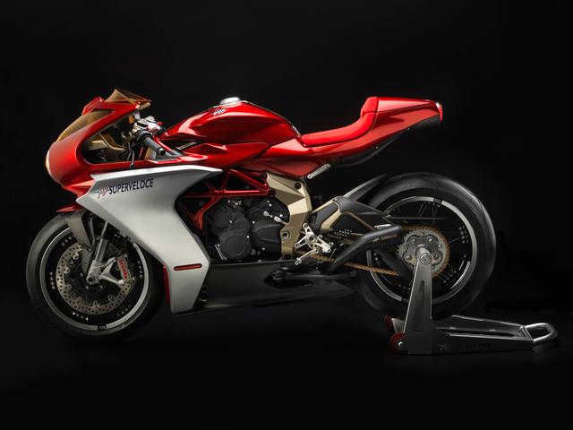 MV agusta superveloce 800