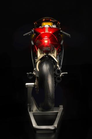 MV agusta superveloce 800