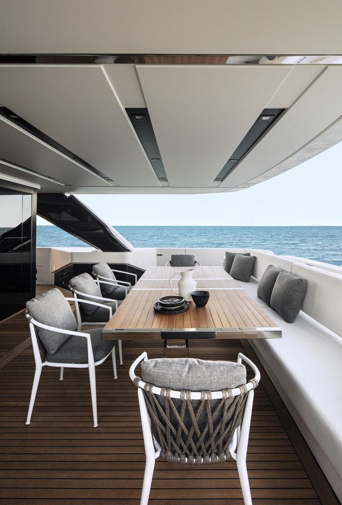 SL102Asymmetric yacht Sanlorenzo