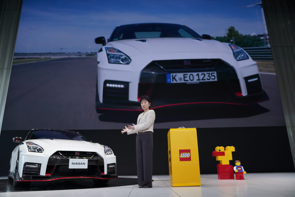 nissan lego