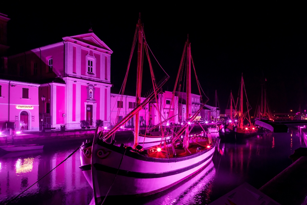 tappe giro d'italia illuminate rosa