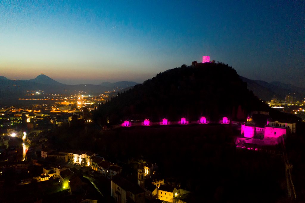 tappe giro d'italia illuminate rosa