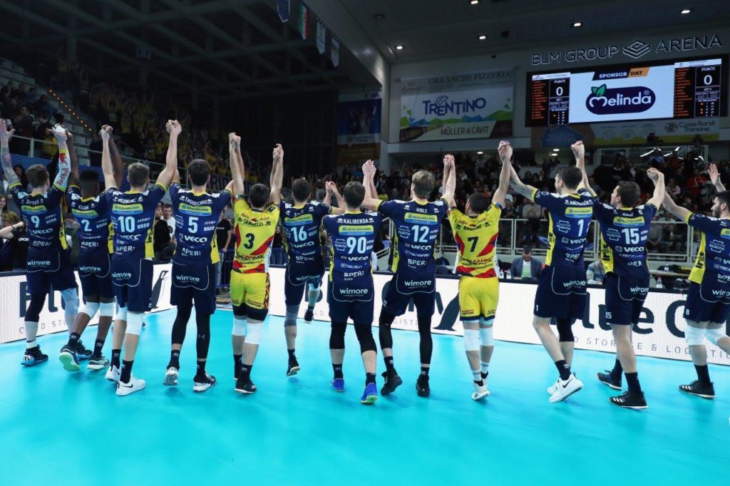 leo shoes modena volley