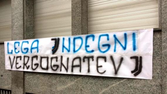 Striscione Inter Juventus