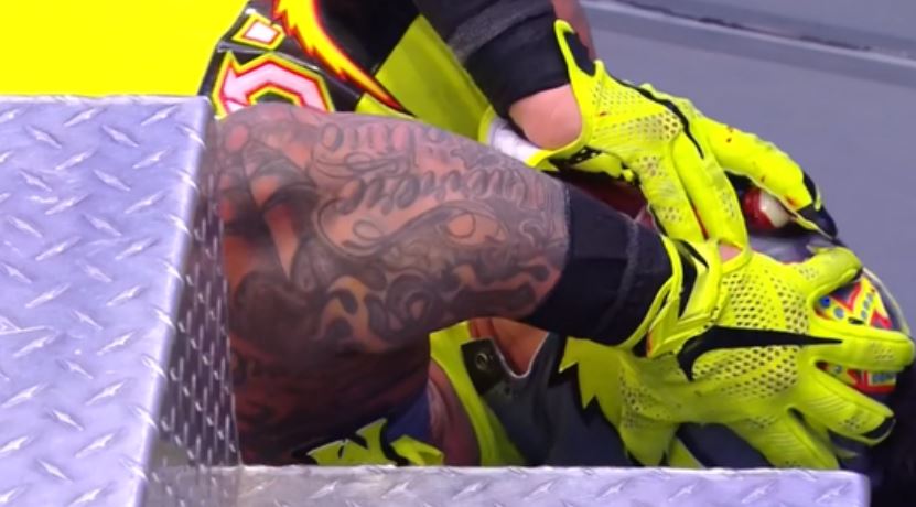Rey Mysterio perde occhio Extreme Rules